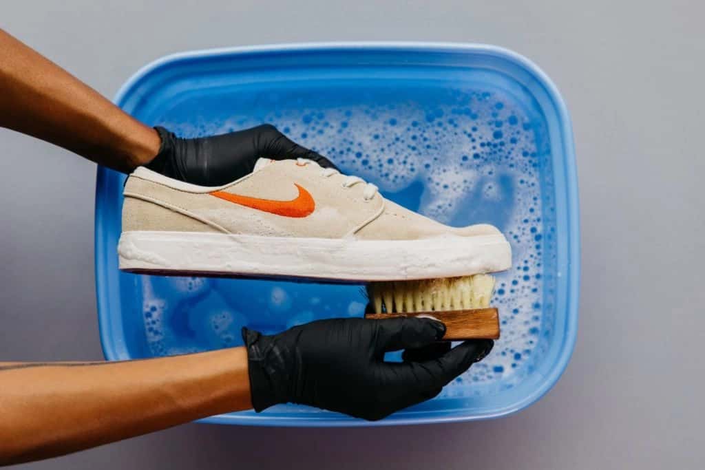Shoe Cleaning
